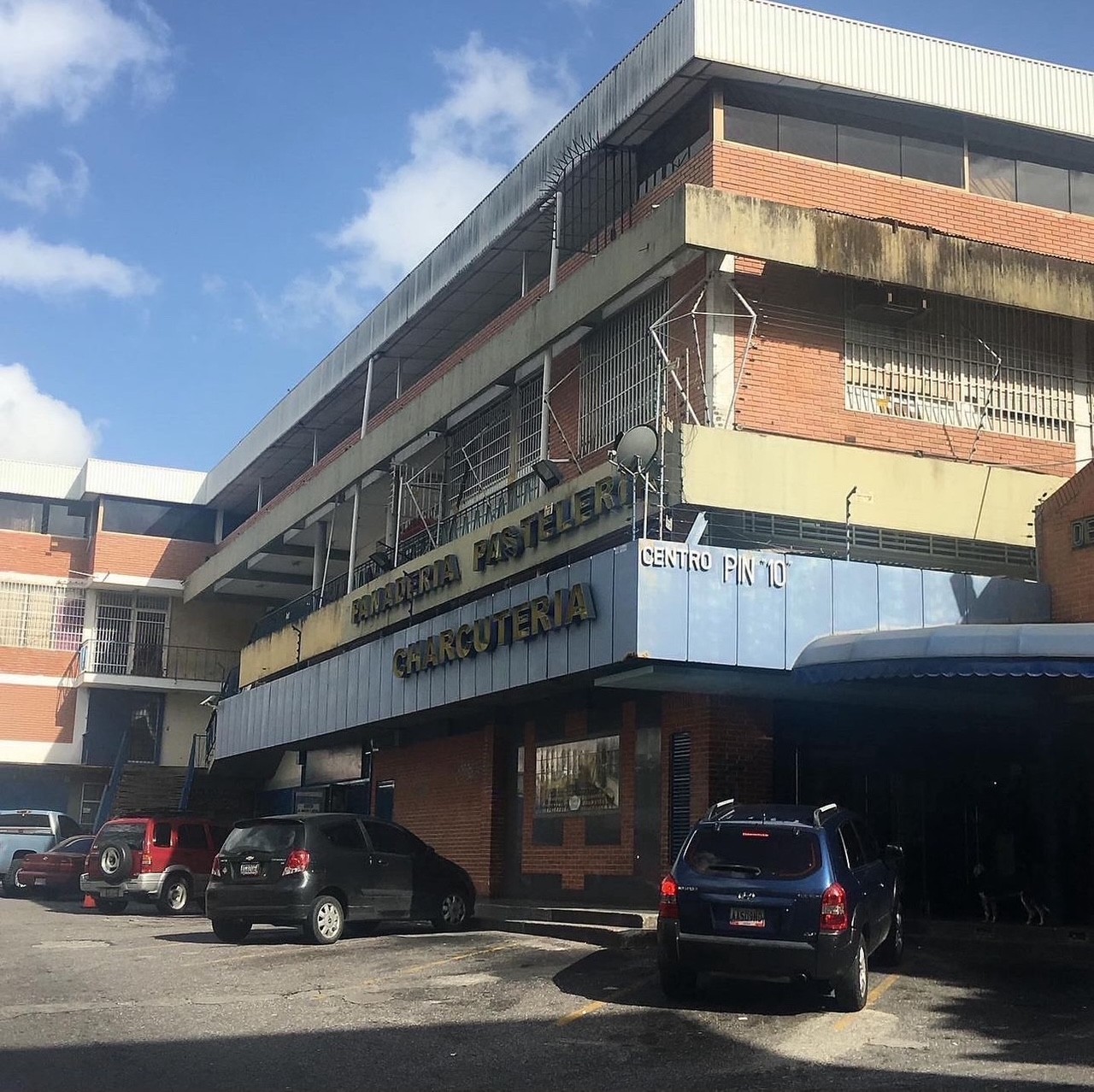 Privado: Alquiler Oficina en  El Marques