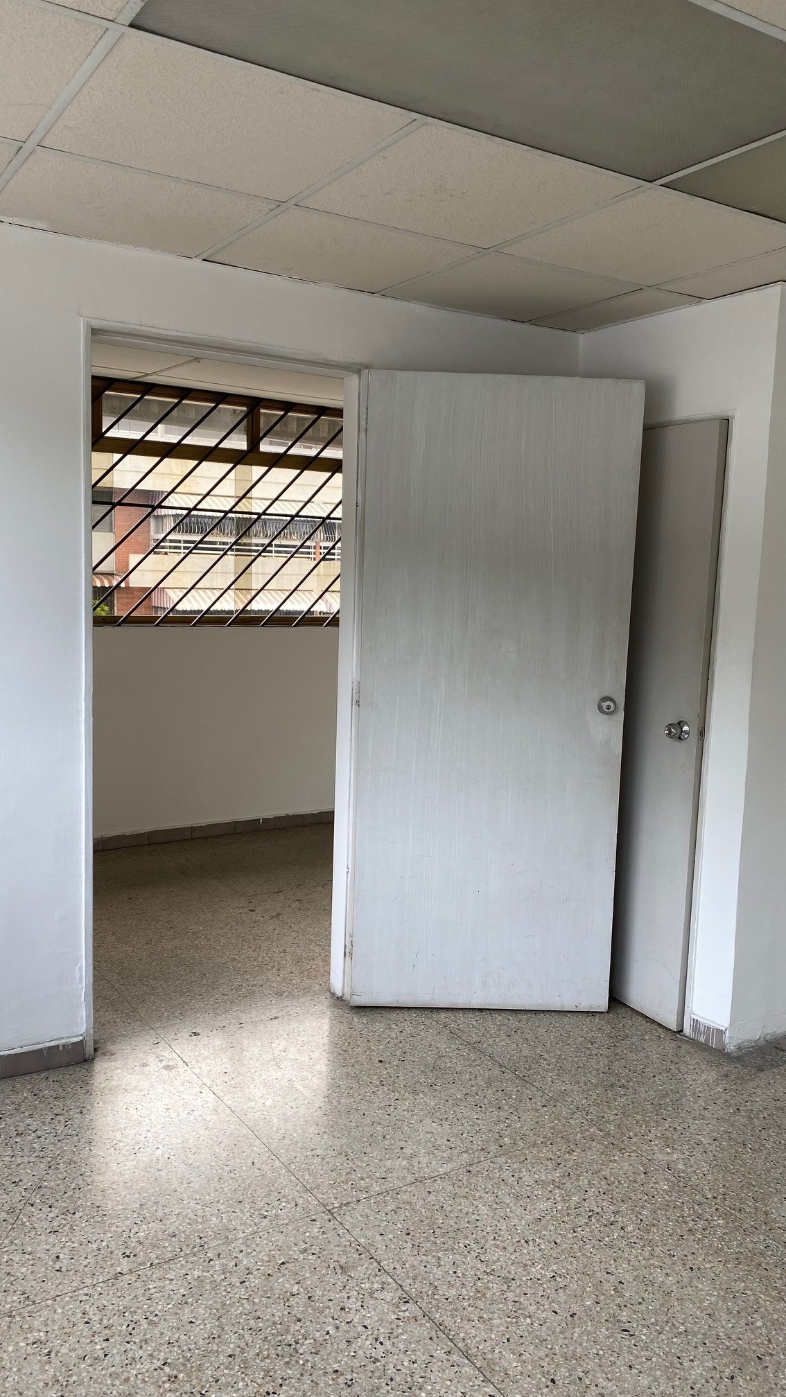 Privado: Alquiler Oficina en  El Marques