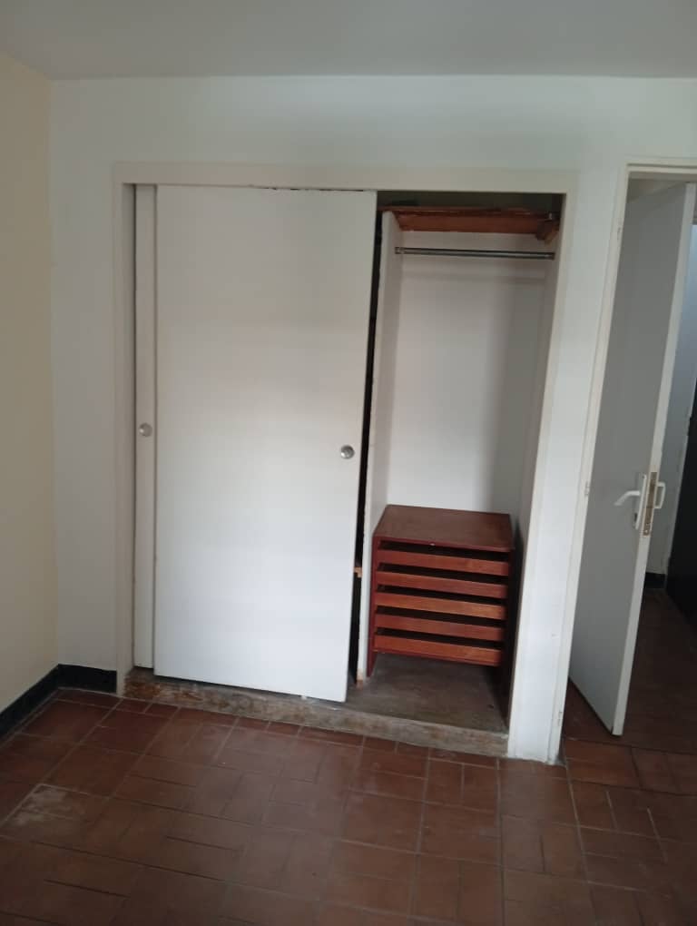 Privado: Anexo en El Bosque, Chacaito